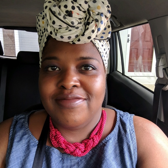 Meet your Posher, Tiffany - Picture 1 of 1